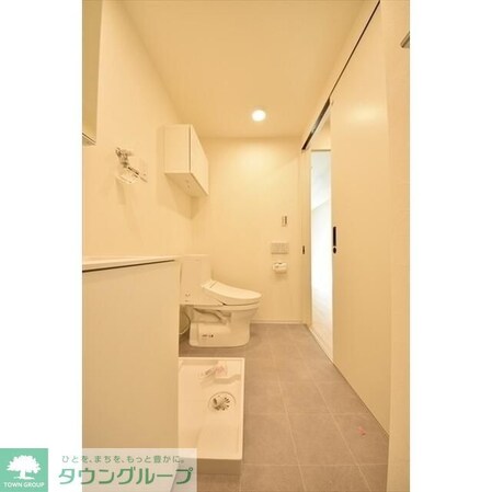 ファーヴァル代々木上原の物件内観写真